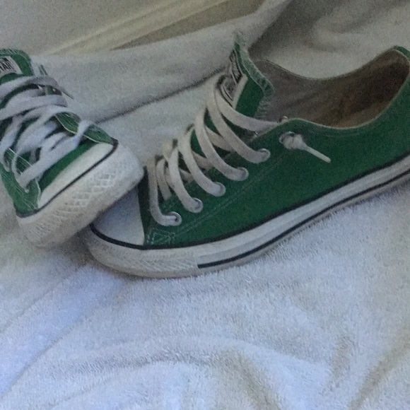 Green Converse - Picture 2 of 4